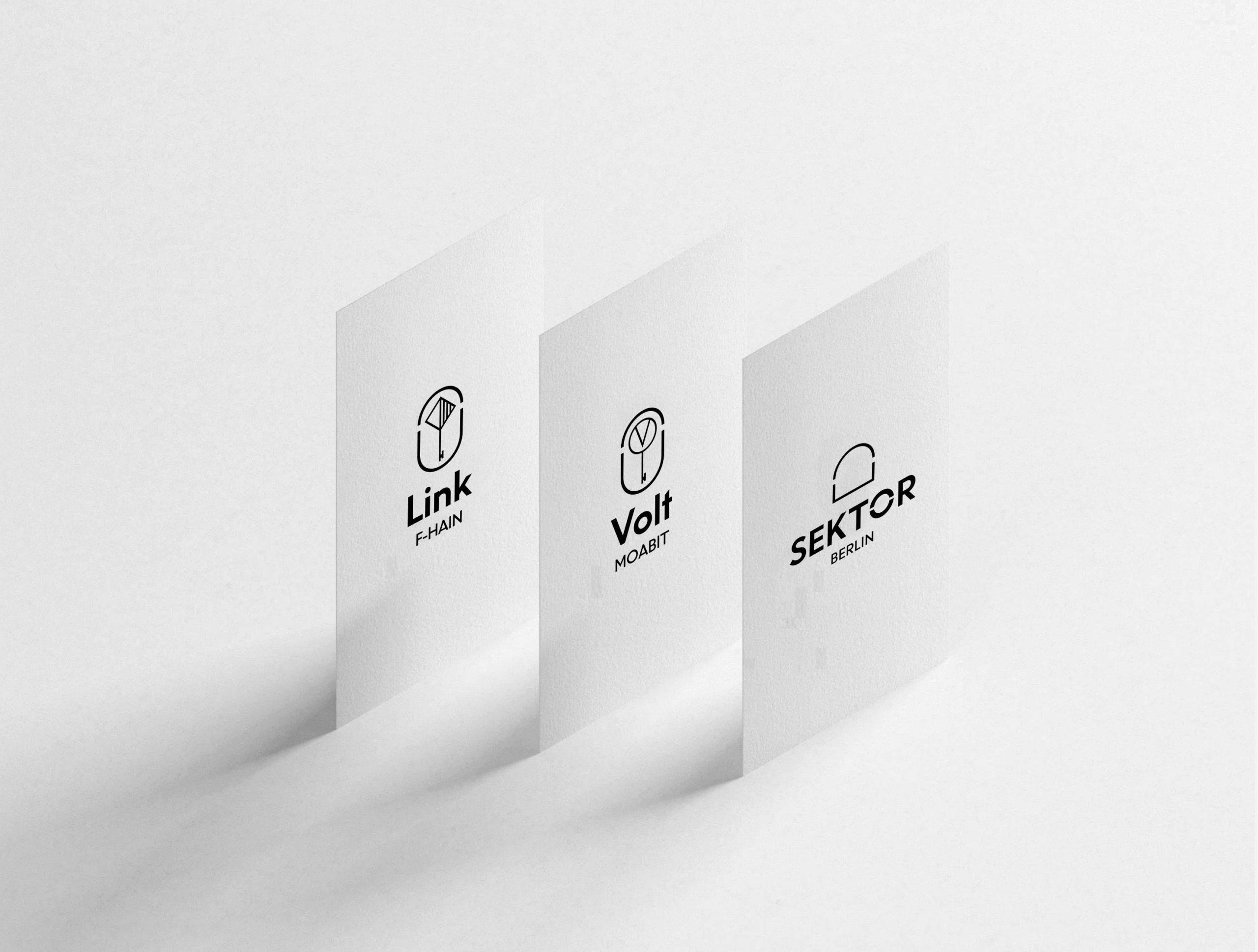 Standing-cards-mockup1
